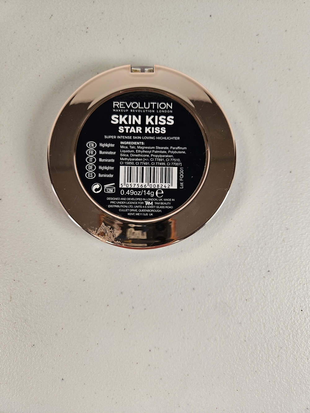 Revolution Skin Kiss Highlighter — Icy Light Blue - Picture 2 of 4